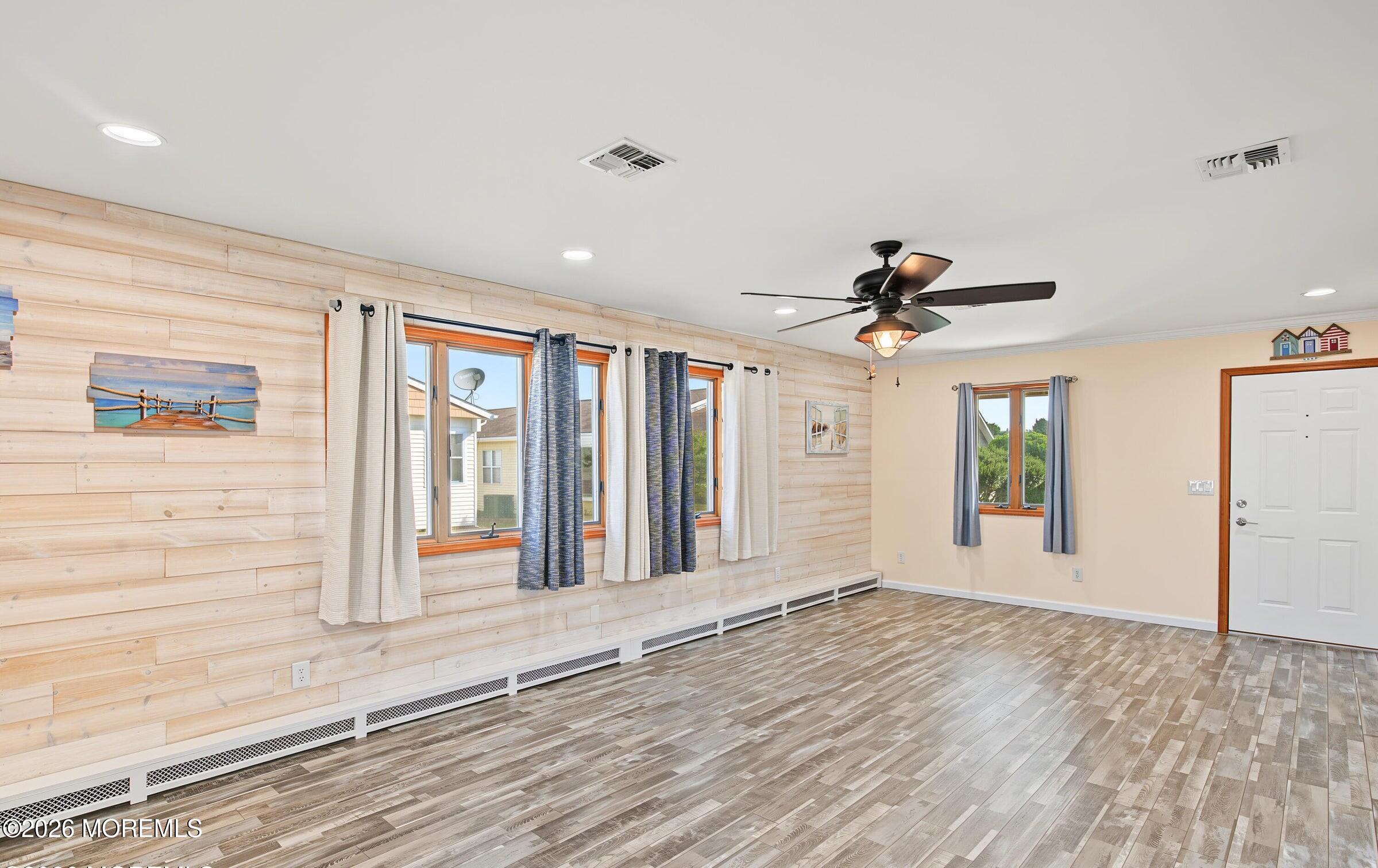 23 Virgin Island Dr Drive Toms River NJ 08757