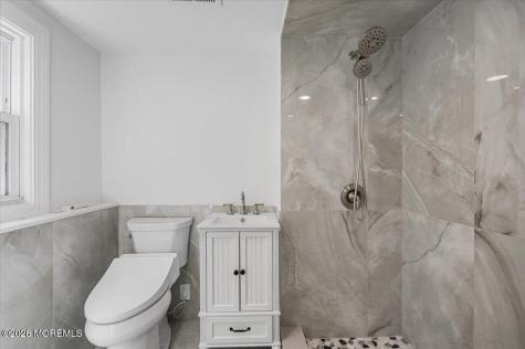 146 Bruce Road Middletown NJ 07701
