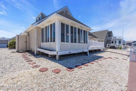 124 Matilda Drive Manahawkin NJ 08050