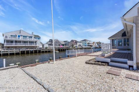 124 Matilda Drive Manahawkin NJ 08050