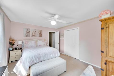 1145 Windward Avenue Beachwood NJ 08722