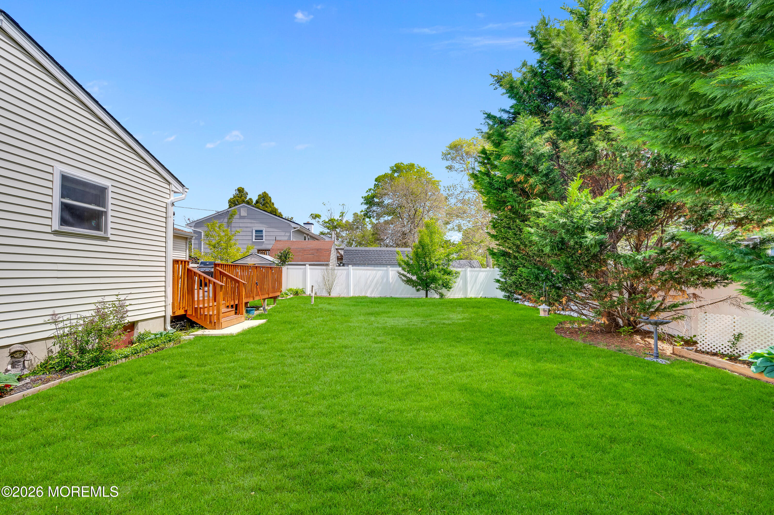 1145 Windward Avenue Beachwood NJ 08722