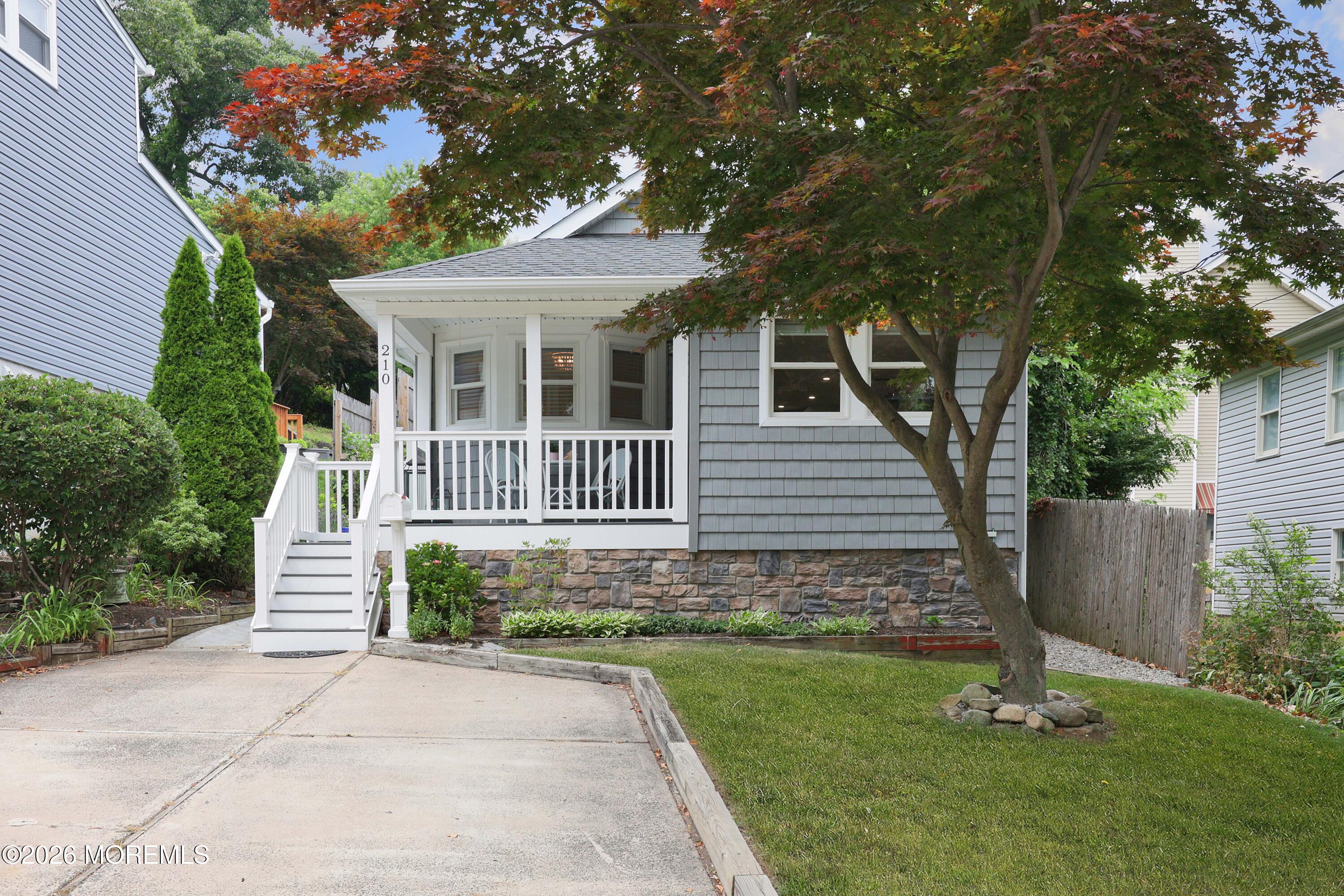 210 Linden Avenue Highlands NJ 07732