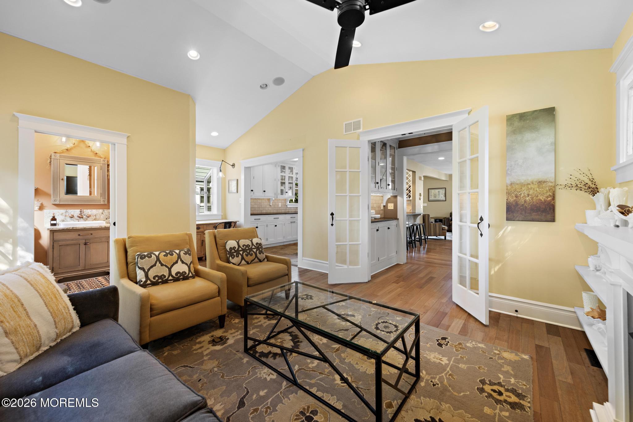 69 Foster Street Red Bank NJ 07701