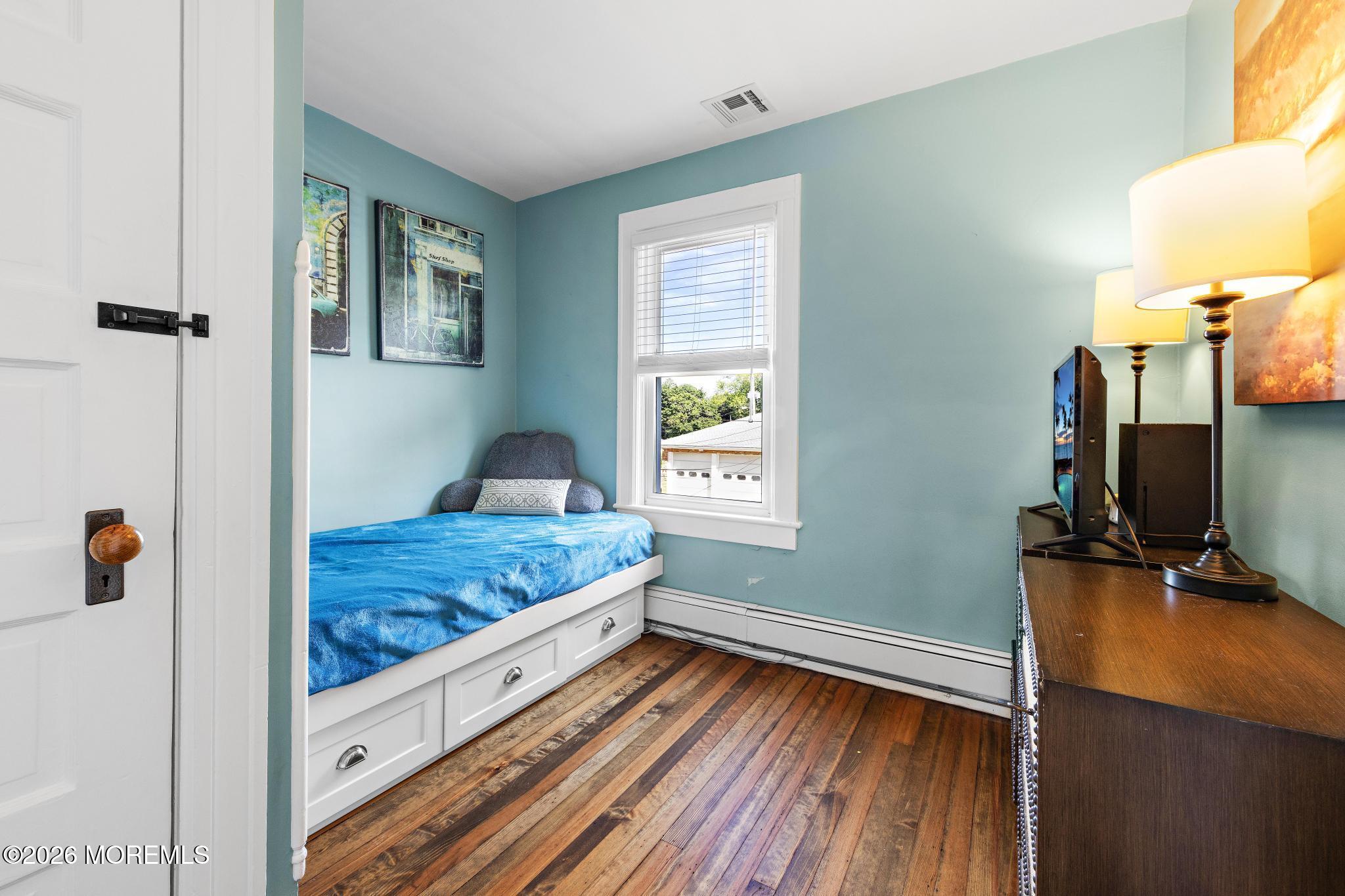 69 Foster Street Red Bank NJ 07701