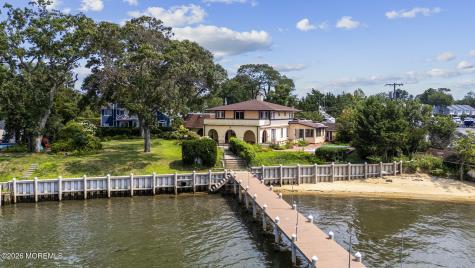 909 River Oaks Lane Point Pleasant NJ 08742