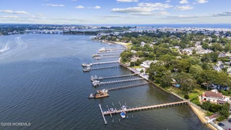 909 River Oaks Lane Point Pleasant NJ 08742