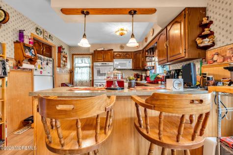 807 Monmouth Road Cream Ridge NJ 08514