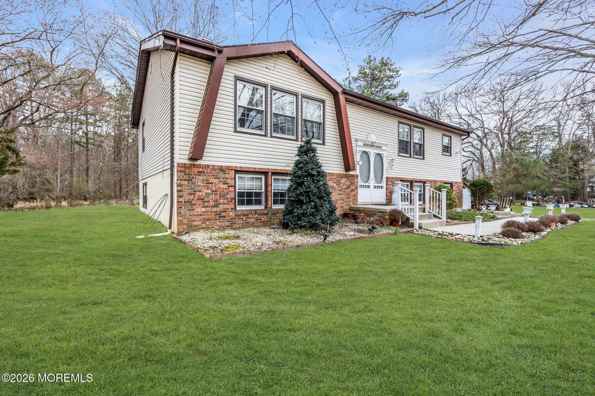807 Monmouth Road Cream Ridge NJ 08514