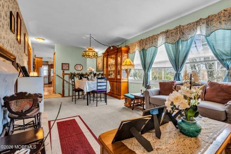 807 Monmouth Road Cream Ridge NJ 08514