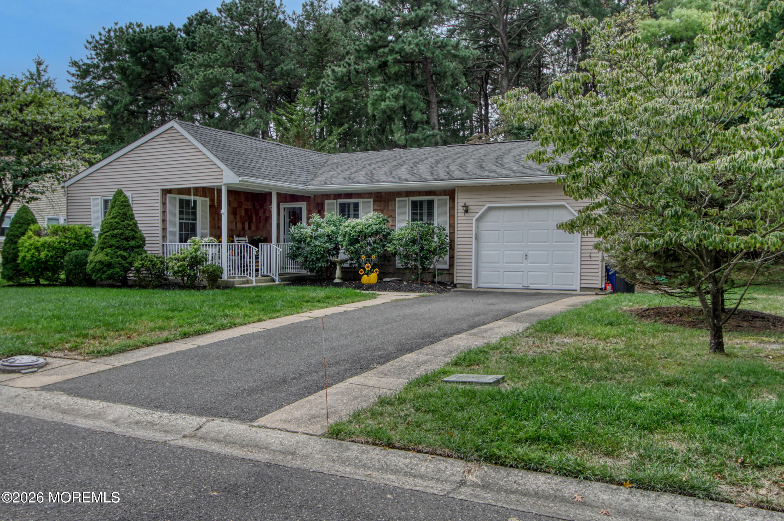 10 Milford Avenue Whiting NJ 08759
