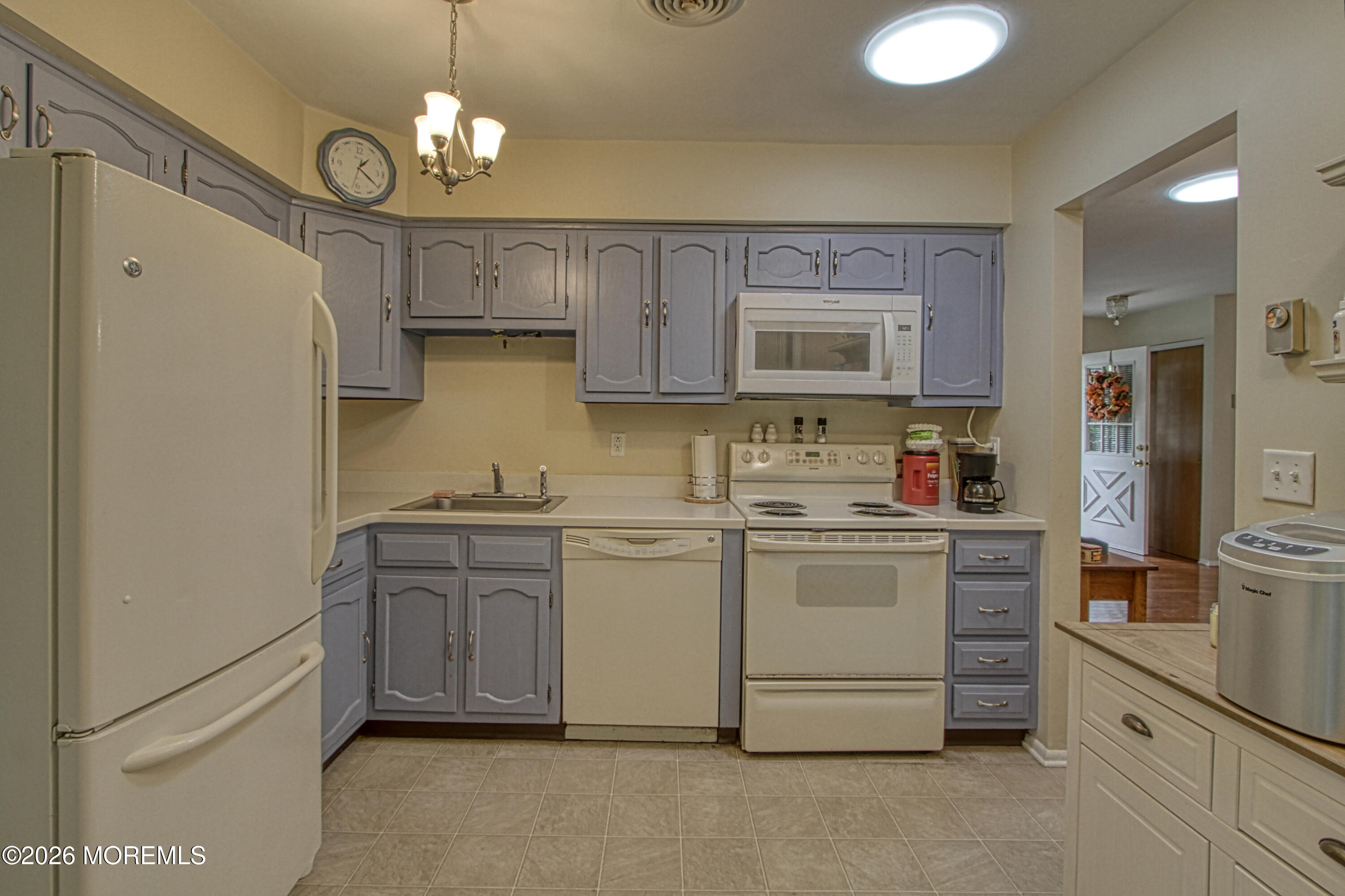 10 Milford Avenue Whiting NJ 08759