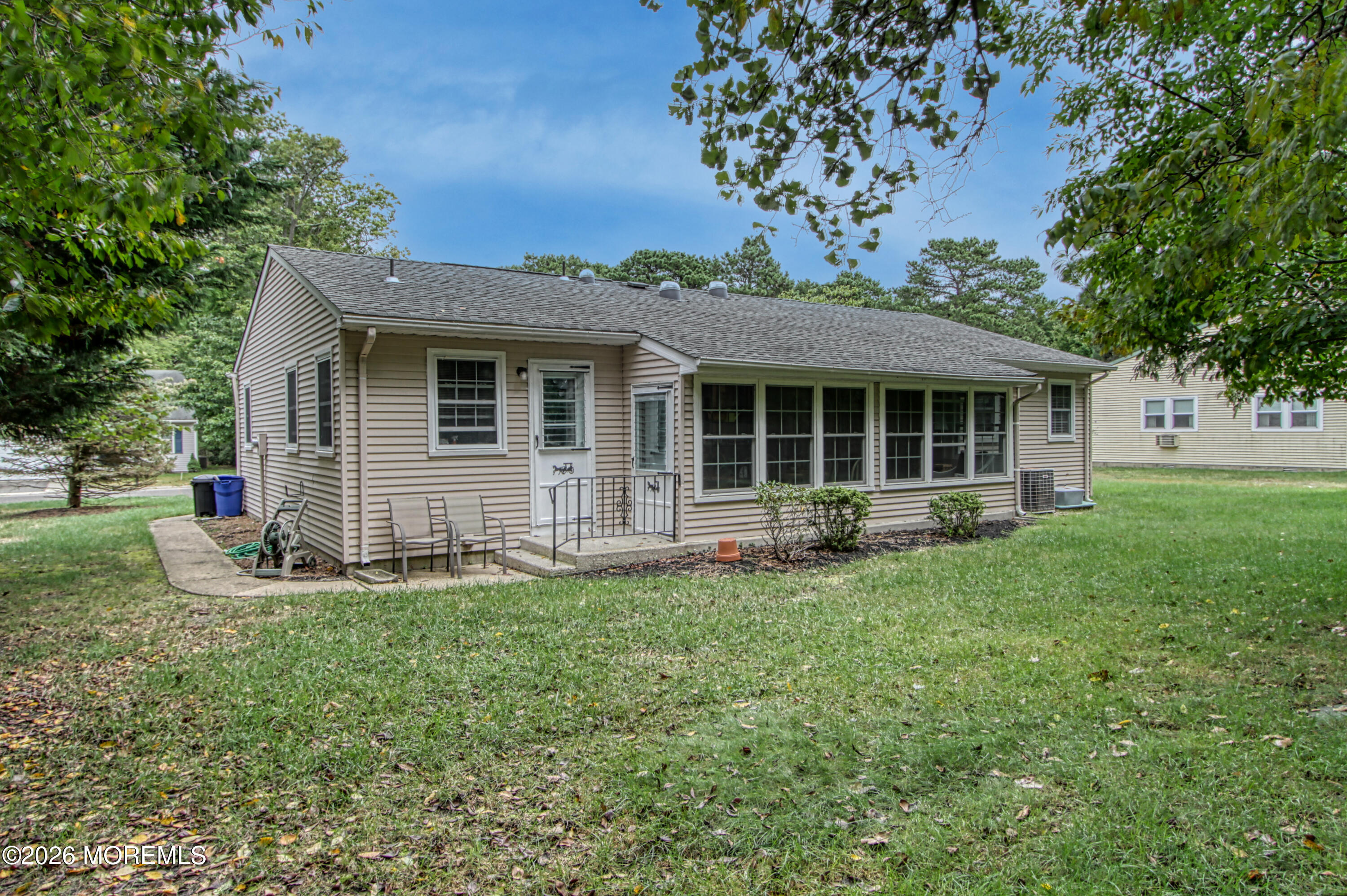 10 Milford Avenue Whiting NJ 08759