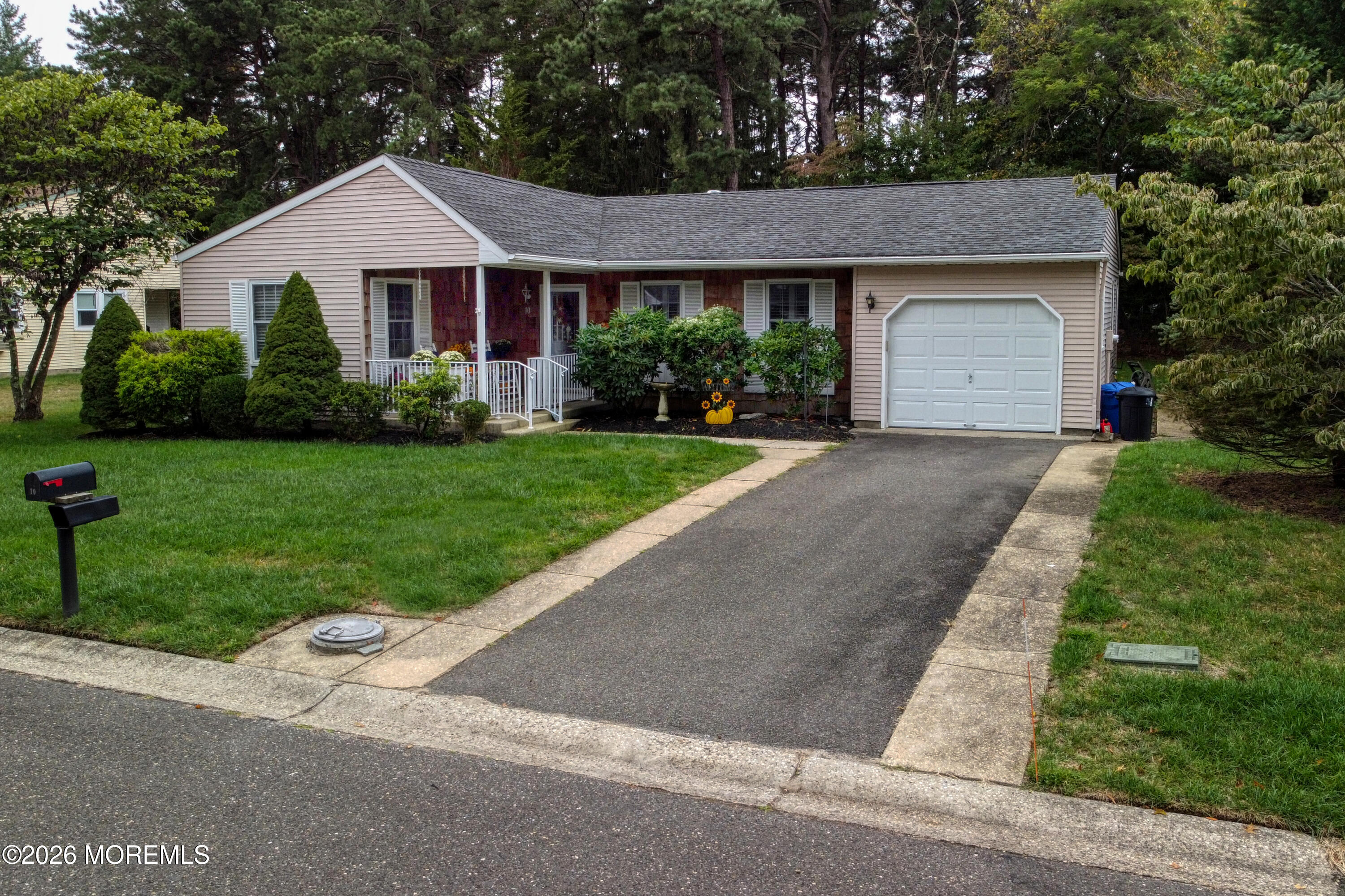 10 Milford Avenue Whiting NJ 08759