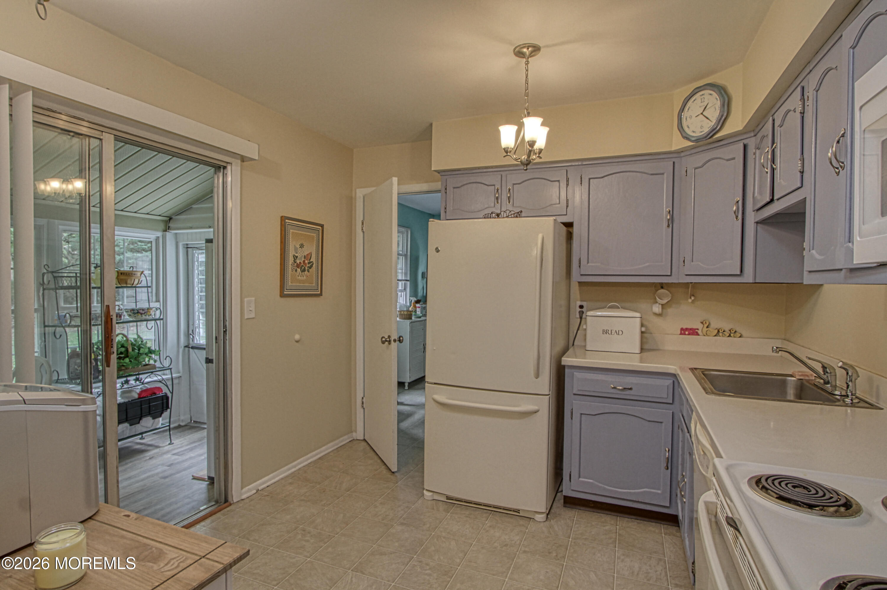 10 Milford Avenue Whiting NJ 08759
