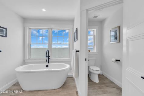 583 Bayview Drive Toms River NJ 08753