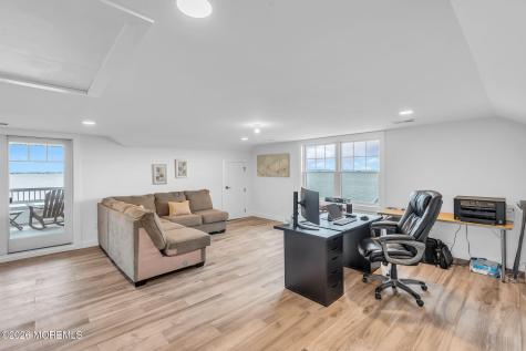 583 Bayview Drive Toms River NJ 08753