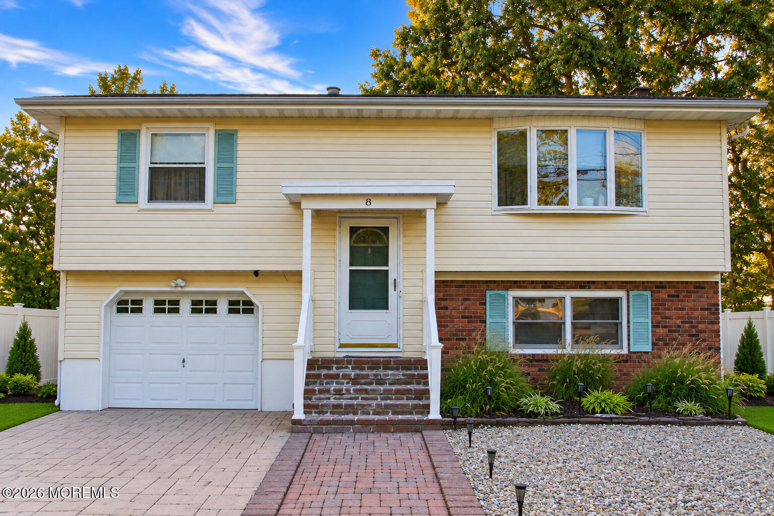 8 Frankies Lane Toms River NJ 08753