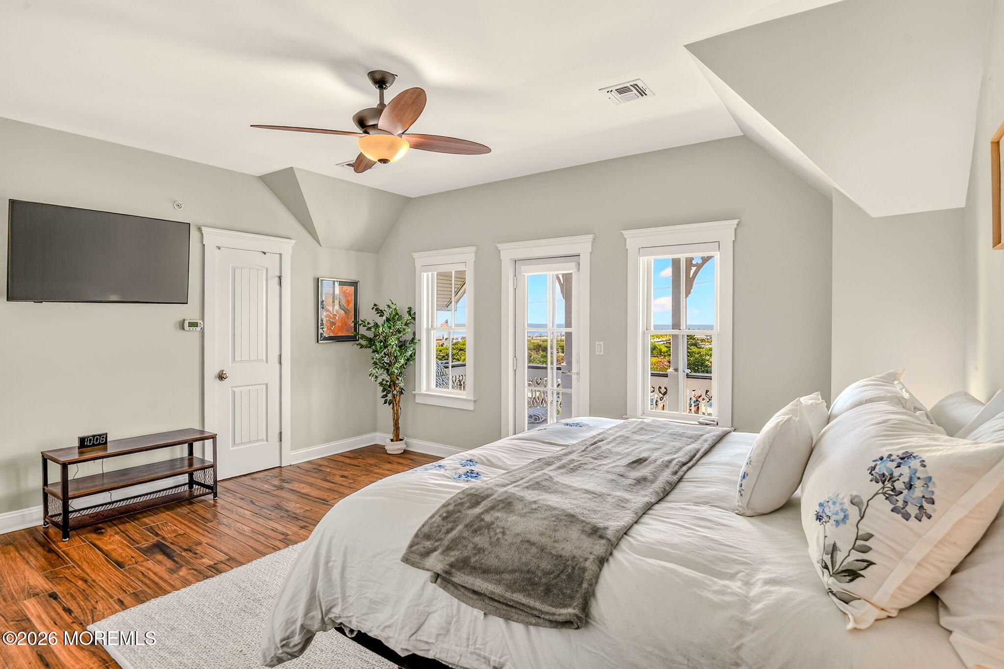5 1/2 Broadway Ocean Grove NJ 07756