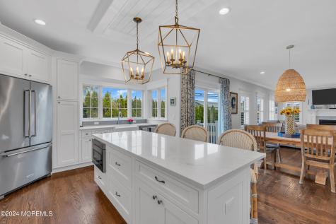 43 Old Squan Road Manasquan NJ 08736