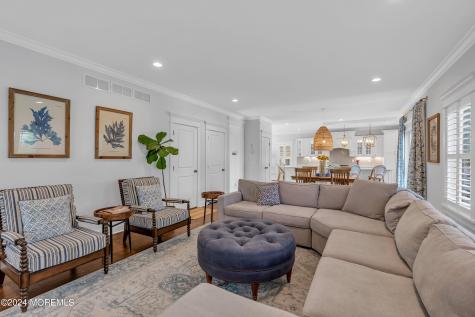 43 Old Squan Road Manasquan NJ 08736