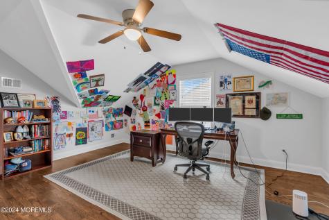 43 Old Squan Road Manasquan NJ 08736