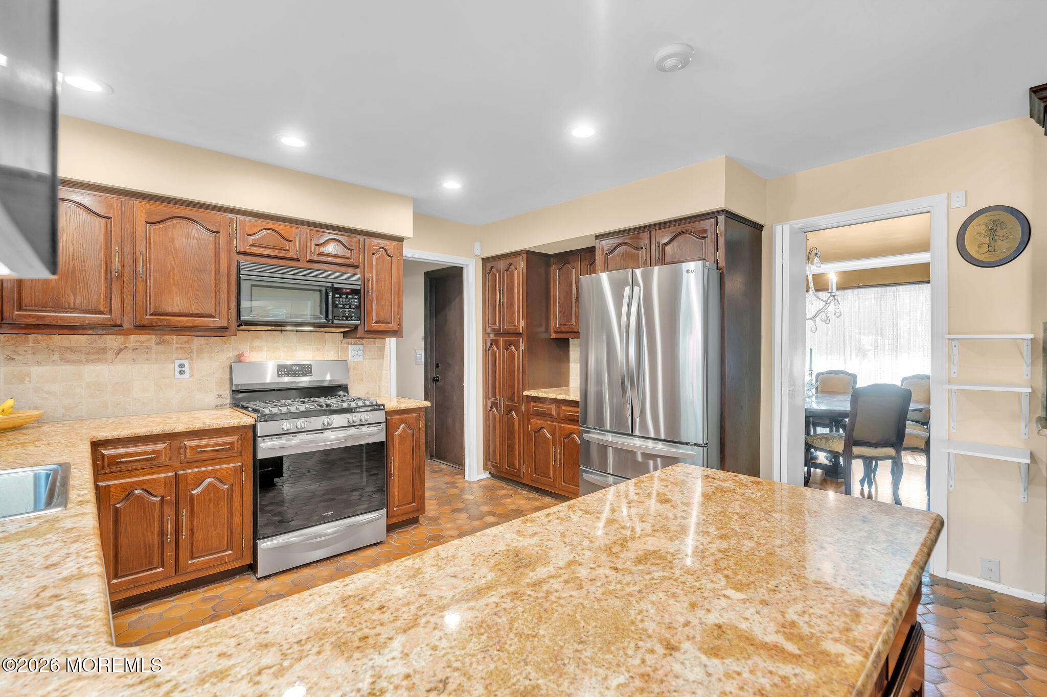 34 Kingsley Drive Manalapan NJ 07726