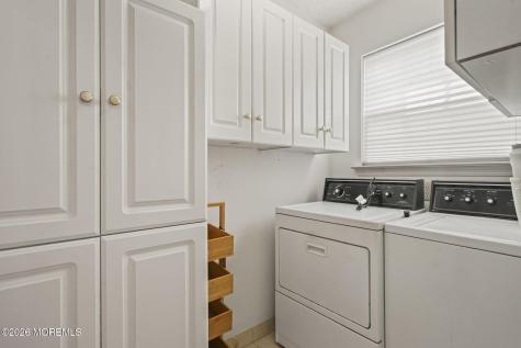 26 Tall Oaks Court Old Bridge NJ 08857