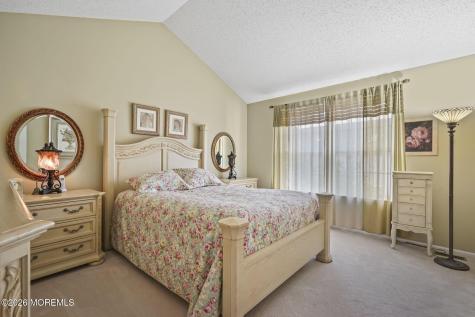 26 Tall Oaks Court Old Bridge NJ 08857