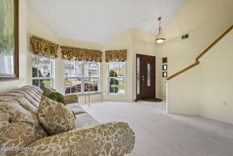 26 Tall Oaks Court Old Bridge NJ 08857