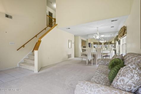 26 Tall Oaks Court Old Bridge NJ 08857