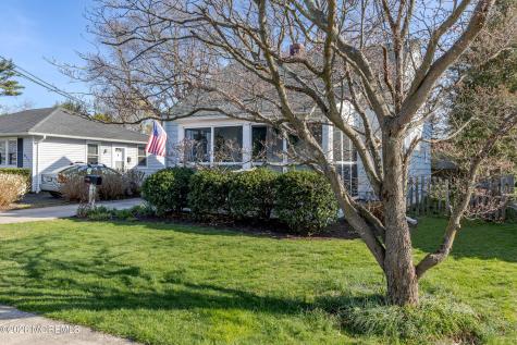 813 Ocean Road Spring Lake Heights NJ 07762