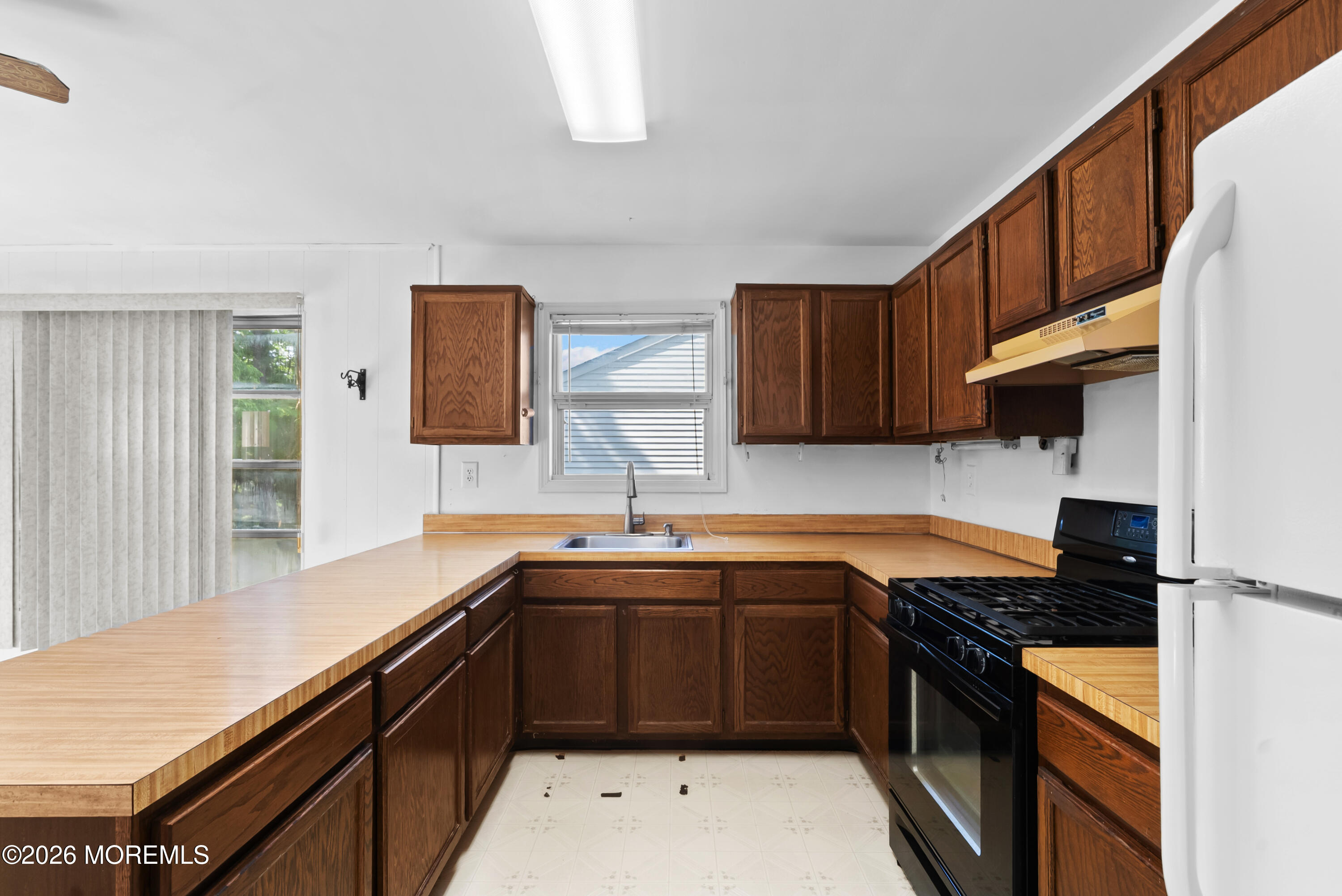 22 Encinitas Drive Toms River NJ 08757