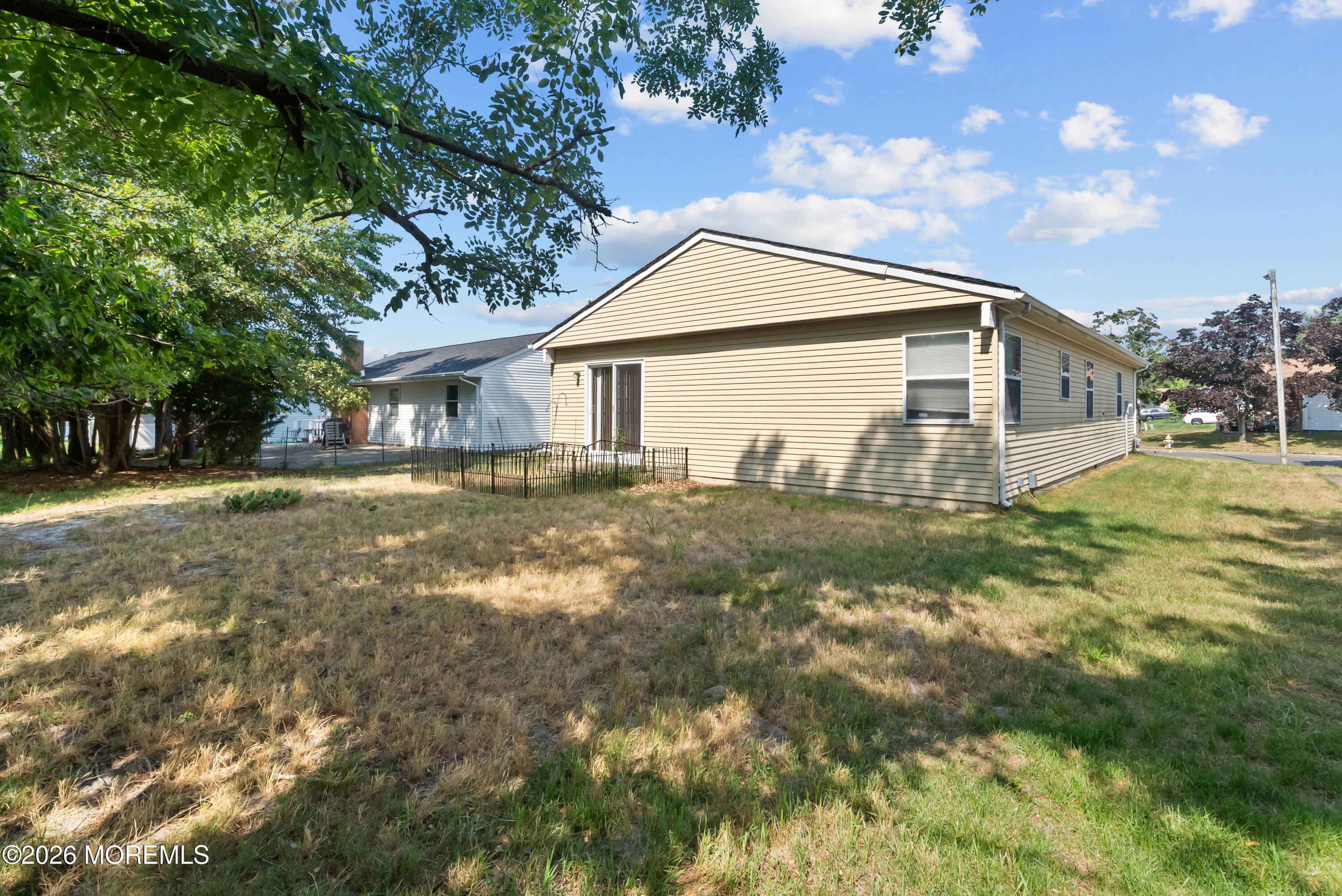 22 Encinitas Drive Toms River NJ 08757