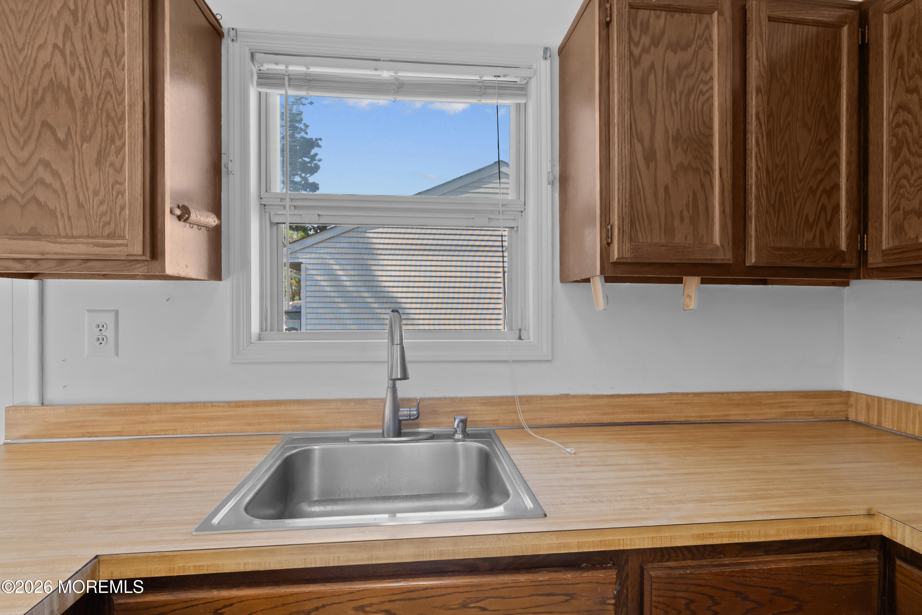 22 Encinitas Drive Toms River NJ 08757