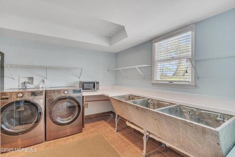 809 S Ocean Avenue Seaside Park NJ 08752