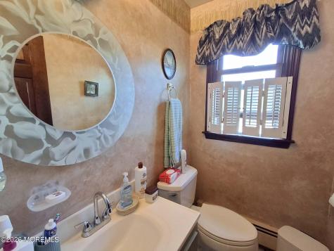 33 Nickel Avenue Sayreville NJ 08872