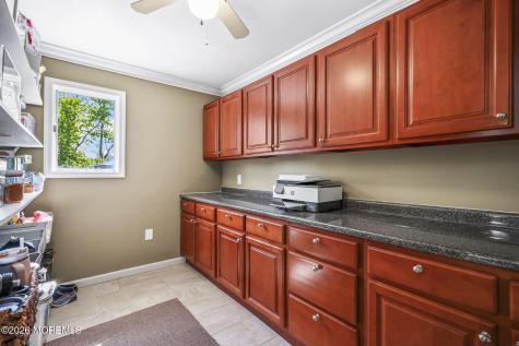 52 Hibernia Way Freehold NJ 07728