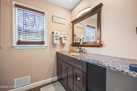 52 Hibernia Way Freehold NJ 07728
