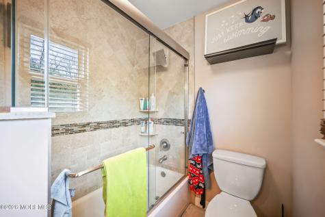 52 Hibernia Way Freehold NJ 07728
