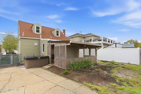 52 Port Monmouth Road Keansburg NJ 07734