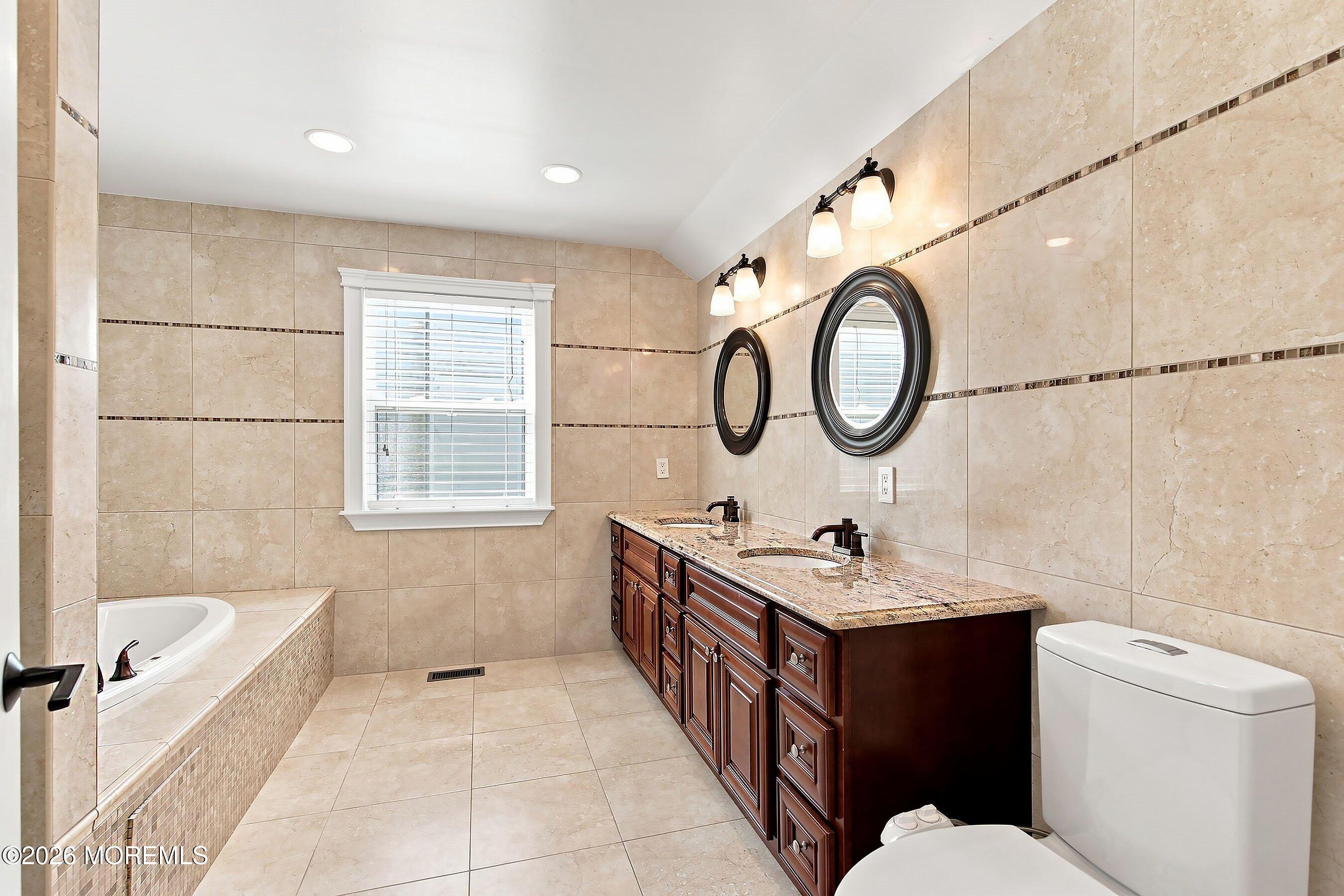 26 Goshawk Court Morganville NJ 07751