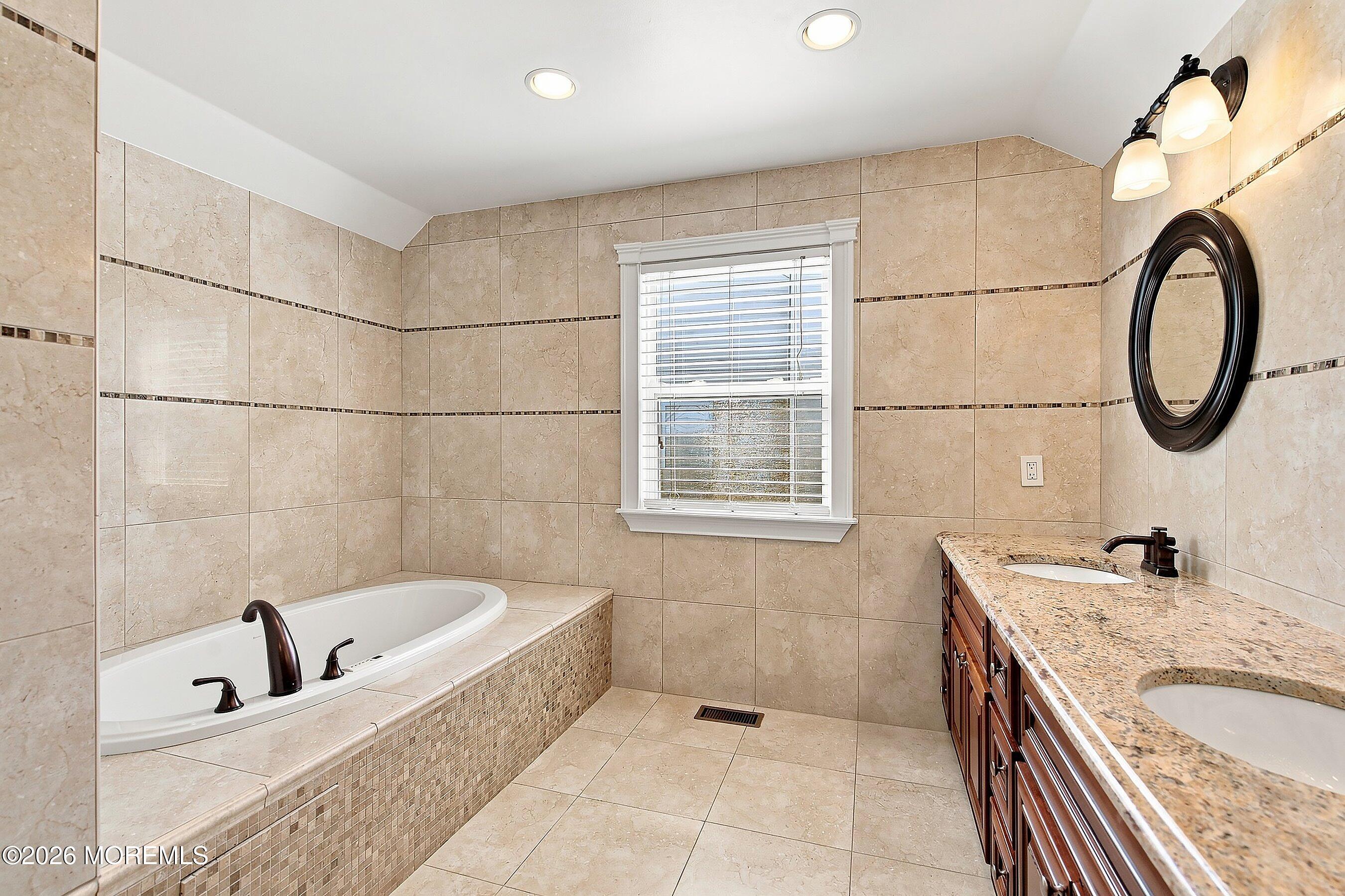 26 Goshawk Court Morganville NJ 07751