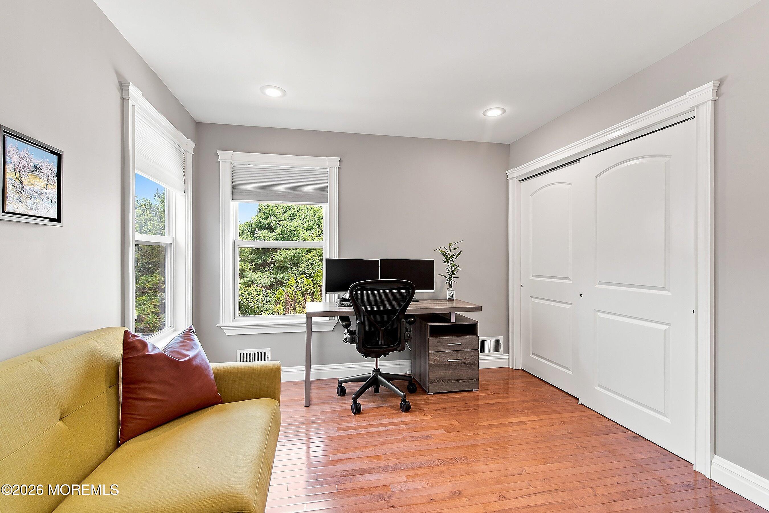 26 Goshawk Court Morganville NJ 07751