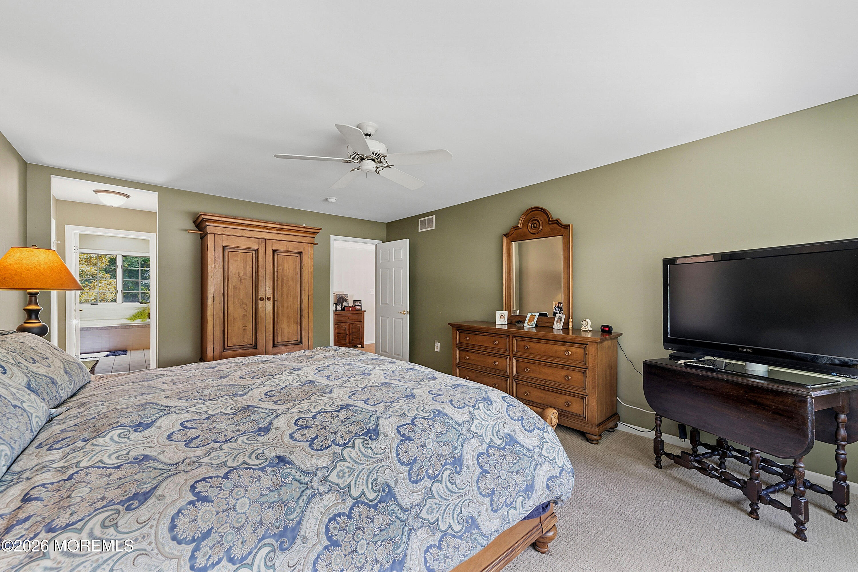 18 Dante Road Monroe NJ 08831