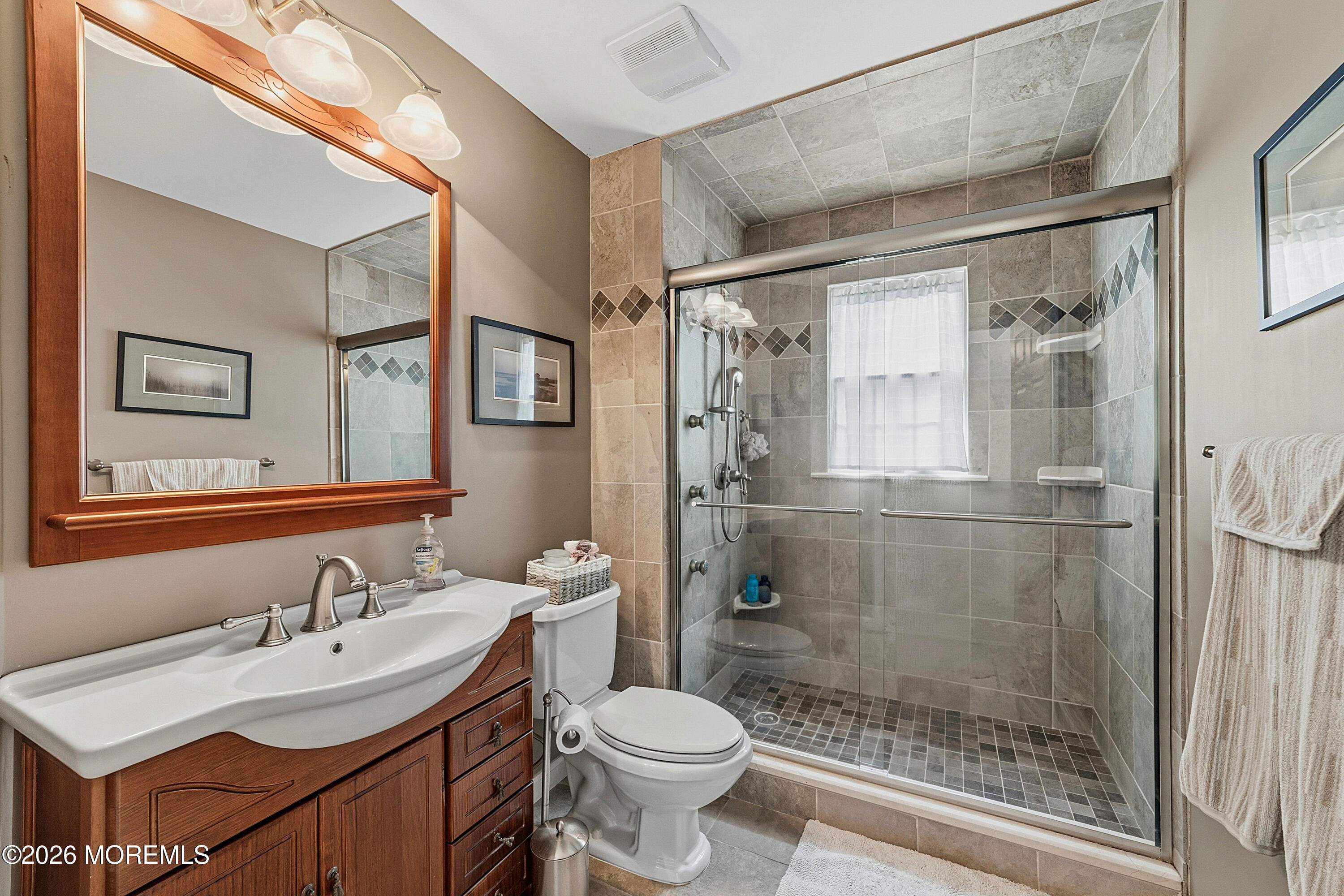 18 Dante Road Monroe NJ 08831
