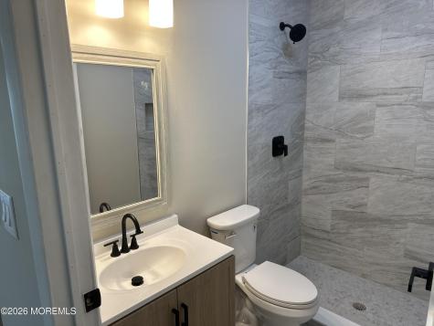 103F Edinburgh Lane Lakewood NJ 08701