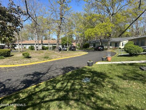103F Edinburgh Lane Lakewood NJ 08701
