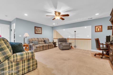 4 Cape May Court Waretown NJ 08758