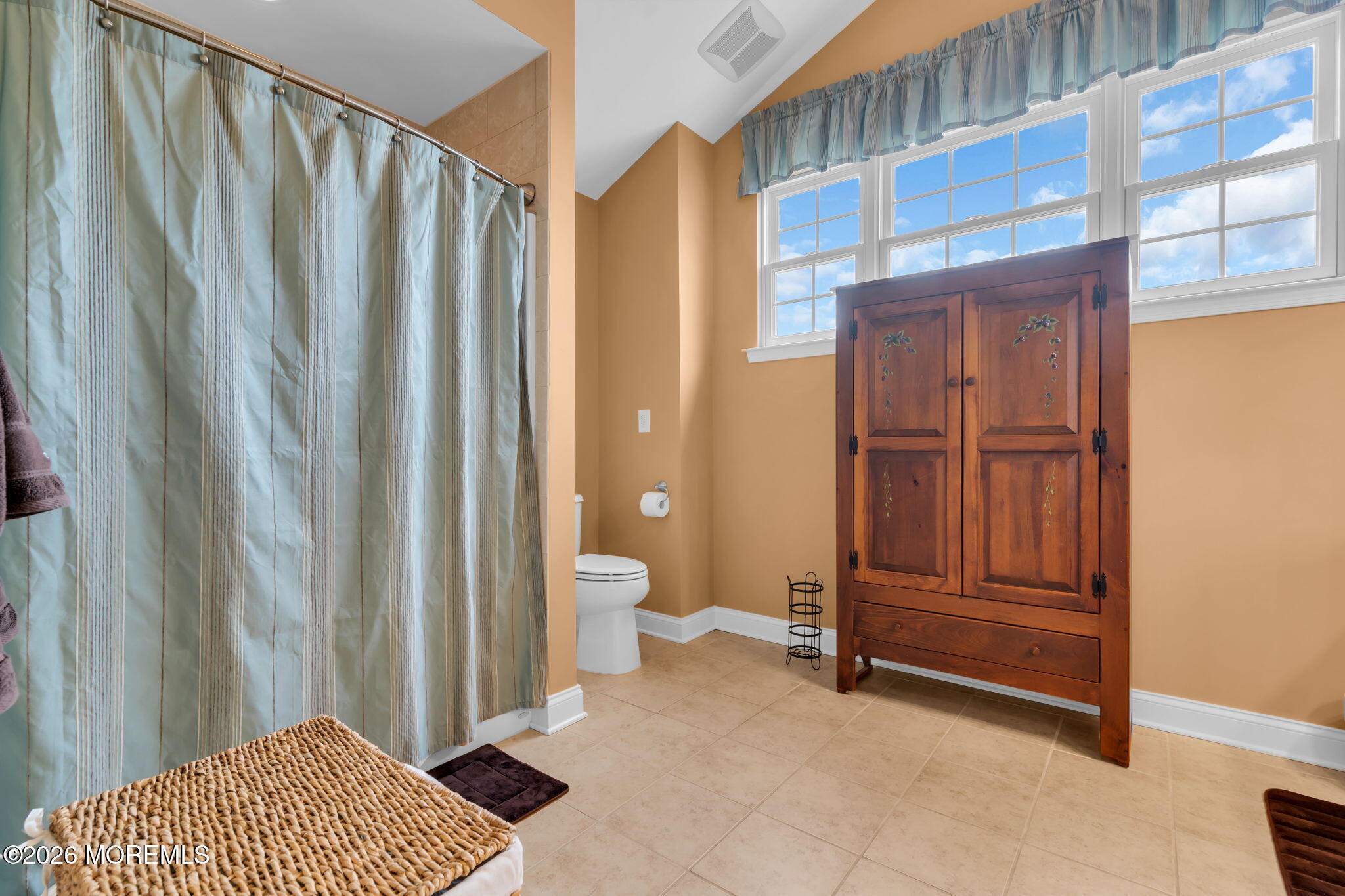 4 Cape May Court Waretown NJ 08758